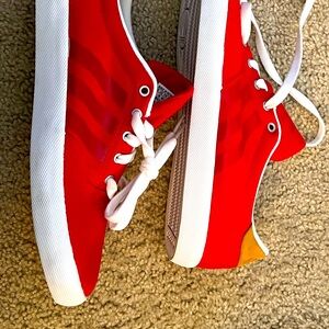 Adidas 3 stripe mens 10.5. Never worn. Canvas and suede. Rare colorway